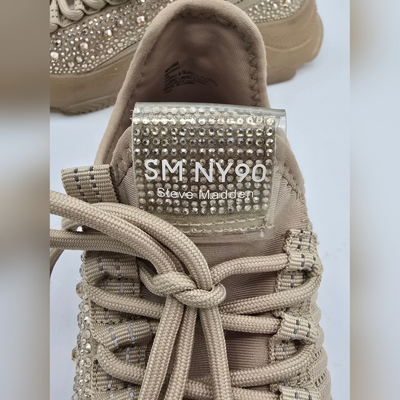 Steve Madden Maxima Blush Rhinestone Sneakers | Size 7 - Picture 2 of 12